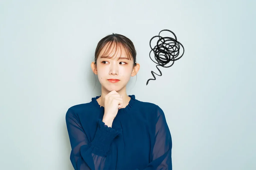 糸リフトのデメリットとリスク:やりすぎが招く深刻な問題