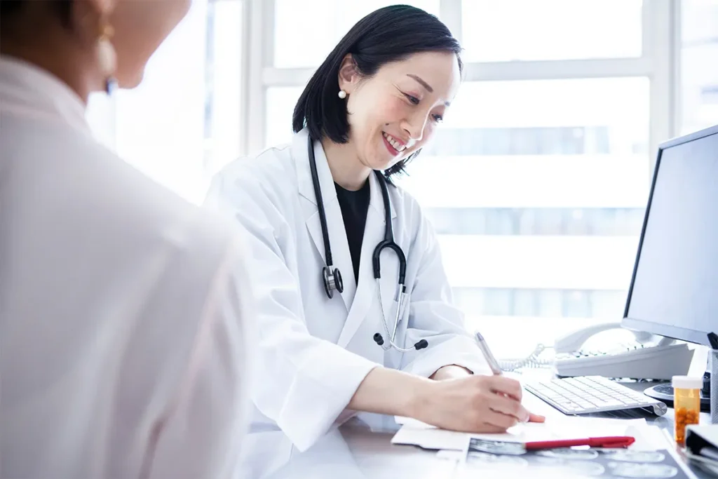 4-2. 医師自ら時間をかけ、リスク説明を含むカウンセリングを行う