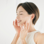 糸リフトで顔が大きくなった原因は？対処法やダウンタイムの過ごし方、後悔しないクリニック選びをプロが解説